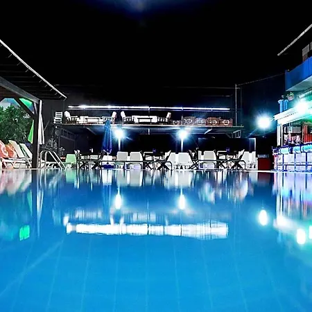 Can Hotel Ξενοδοχείο