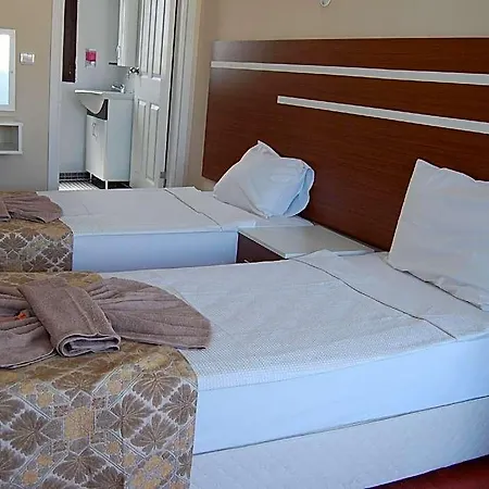 Can Hotel Ξενοδοχείο