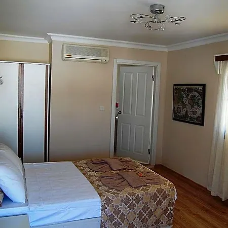 Can Hotel Ξενοδοχείο