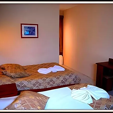 Ξενοδοχείο Can Hotel